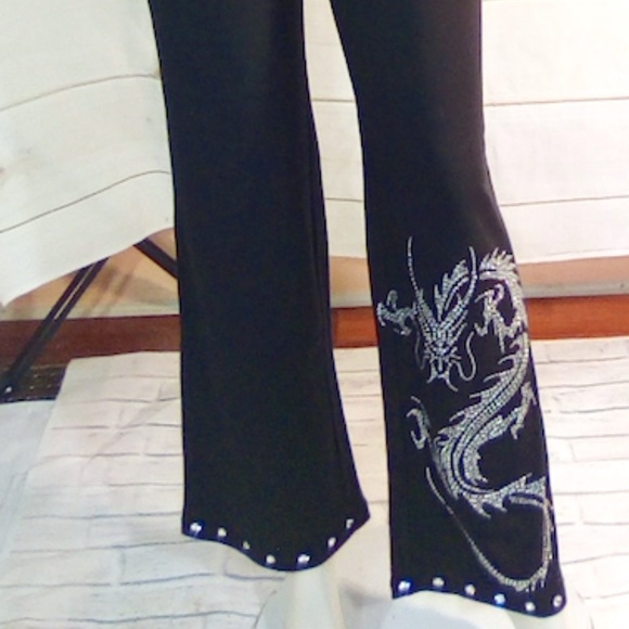NEW PRODUCTS ONLY - Drawstring Cotton Pant with Rhinestone Dragon - Picture 3 of 10